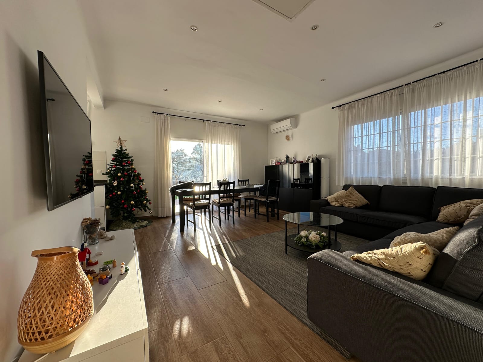 WhatsApp Image 2025-05-08 at 10.34.56 (4)