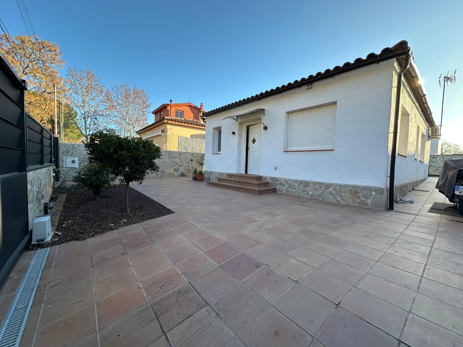 WhatsApp Image 2025-05-08 at 10.34.57 (1)