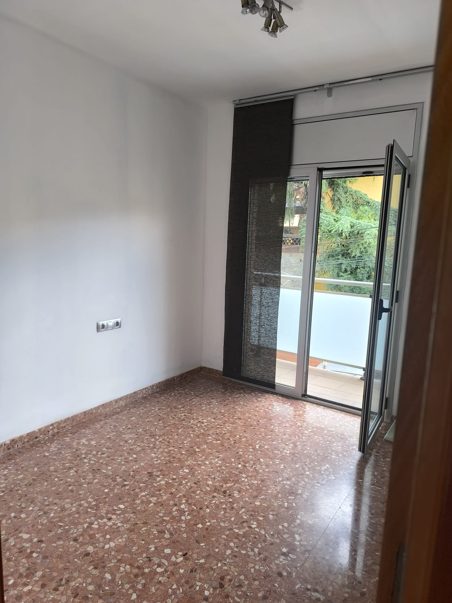 WhatsApp Image 2025-07-28 at 11.18.50 (1)